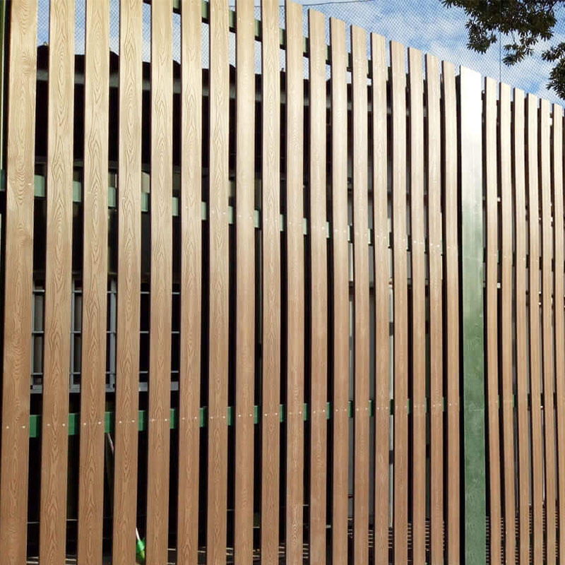 Gard din lemn de plastic Great Wall (grilaj)