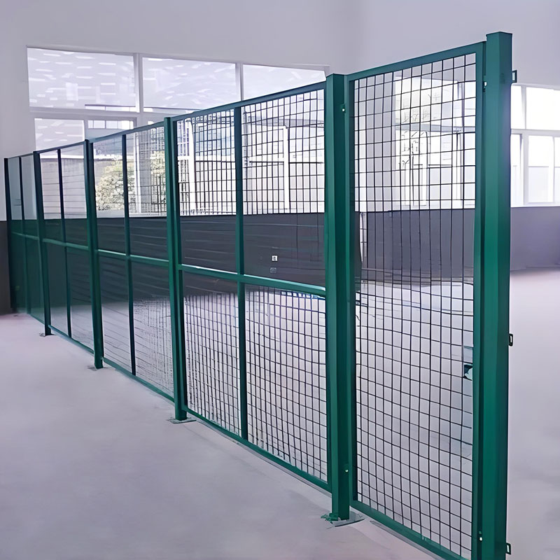 Plasa de izolare a depozitului atelier
