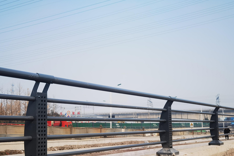 Parapet rutier